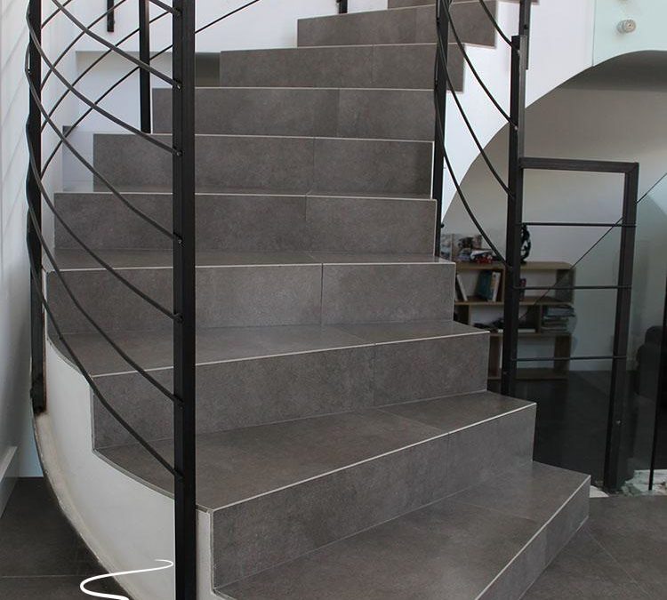 all-in-one mitre stair edgetile